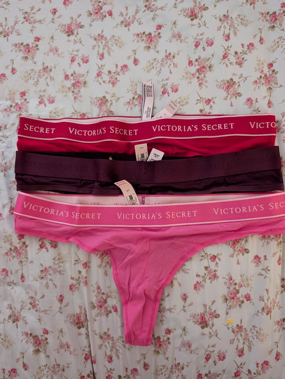 "Victoria's Secret Thong Bundle x3 NWT | Size L | Logo Waistband"